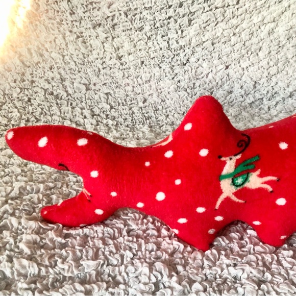 Reindeer Shark pillow Squishie micro fleece red Rudolph Christmas theme - Picture 8 of 11